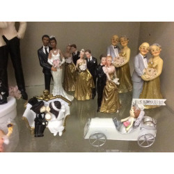 Wedding figurines