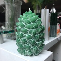 Pinecone Candle